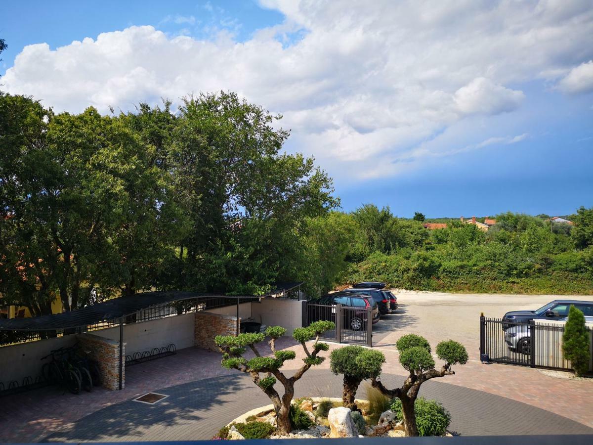 Anja Apartament *
